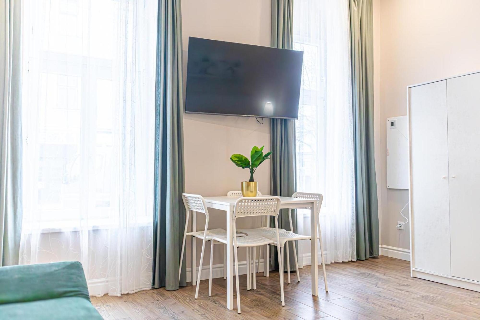 Stylish Studio Apartment Wiener Stadthalle المظهر الخارجي الصورة